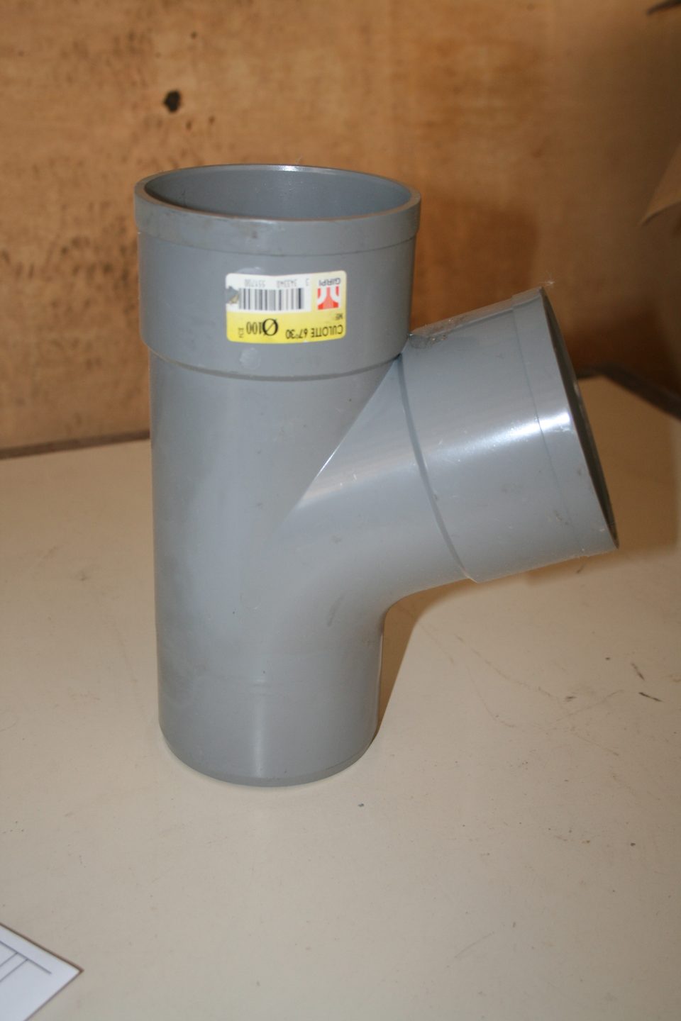 Culotte PVC 67°30 Ø100 mâle-femelle GIRPI avec étiquette jaune